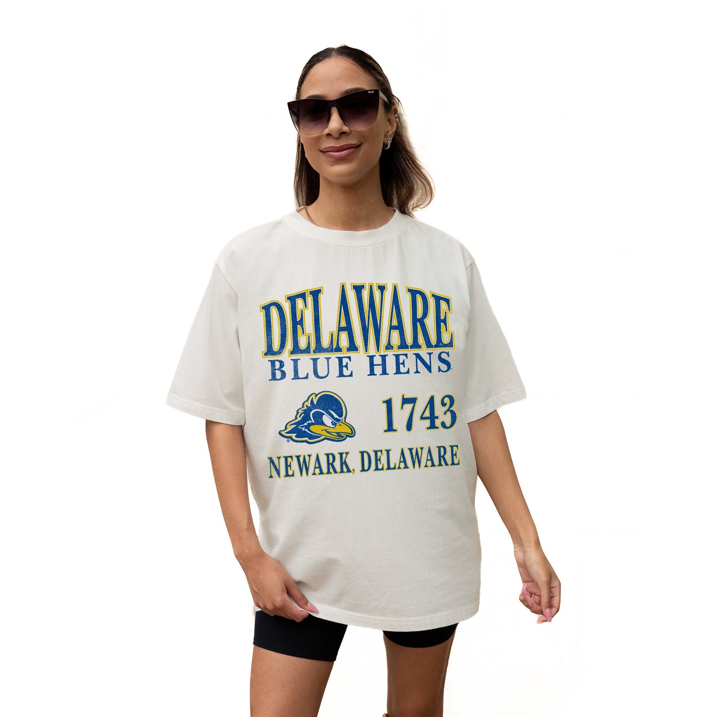 DELAWARE BLUE HENS UNITY RELAXED FIT SHORT SLEEVE CLASSIC CREWNECK TEE WITH RIBBED NECKLINE