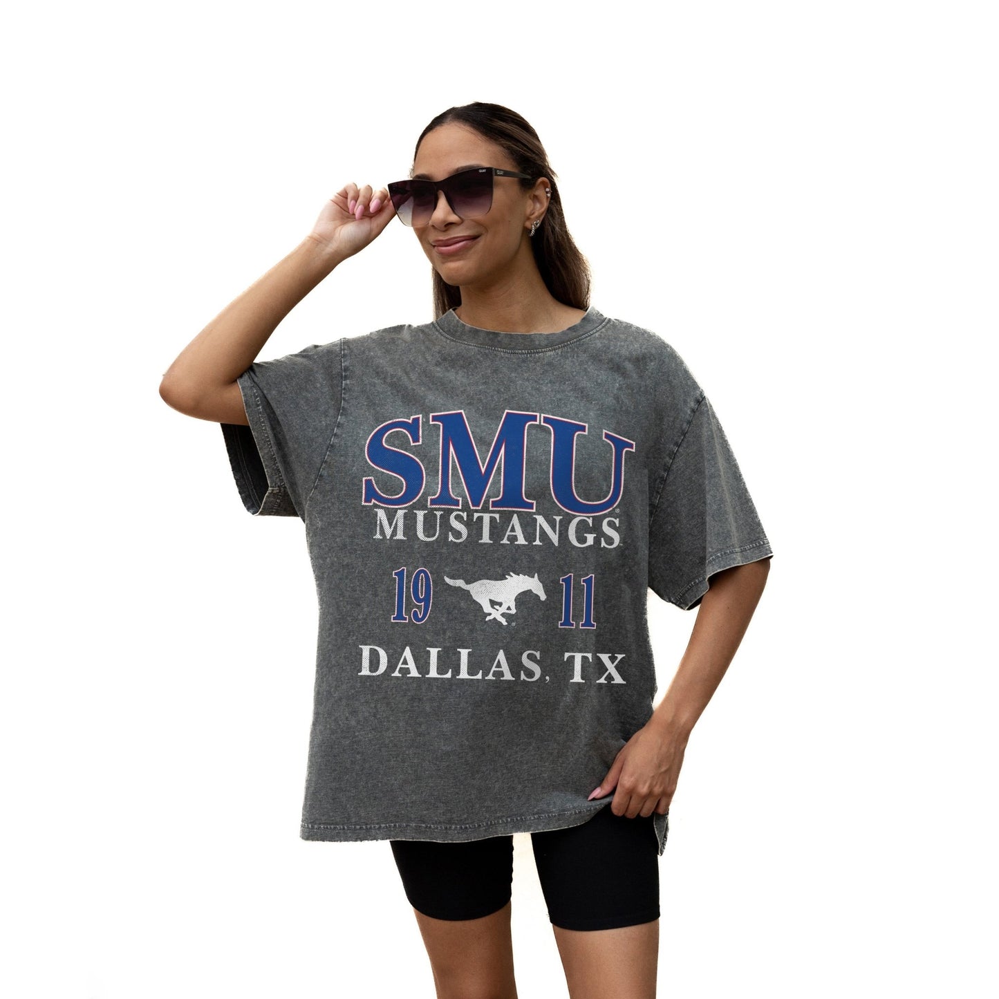 SMU MUSTANGS THROWBACK RELAXED FIT SNOW WASH SHORT SLEEVE CLASSIC CREWNECK TEE WITH RIBBED NECKLINE - The Club