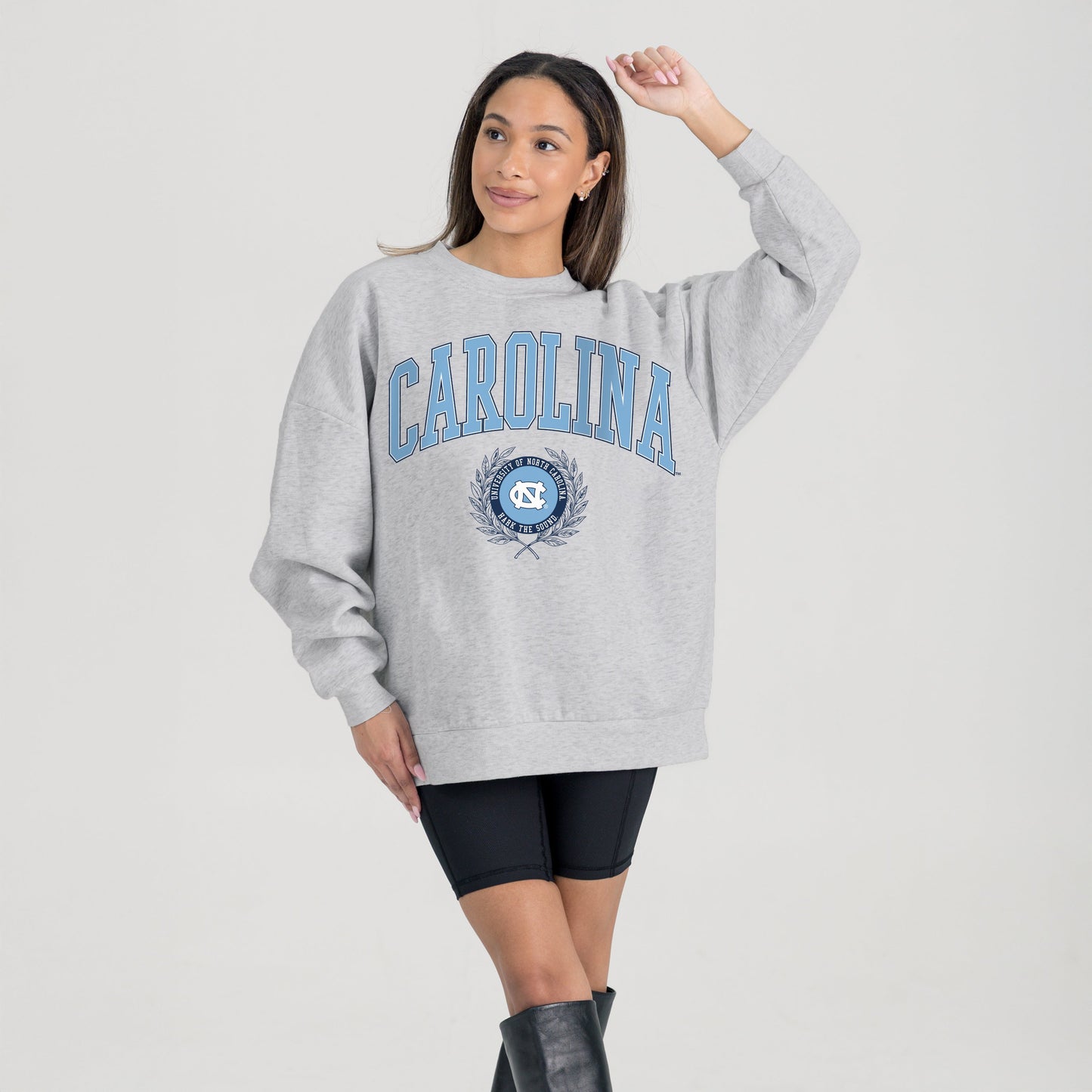 NORTH CAROLINA TAR HEELS TRADITION REFINED PREMIUM FLEECE CREWNECK PULLOVER