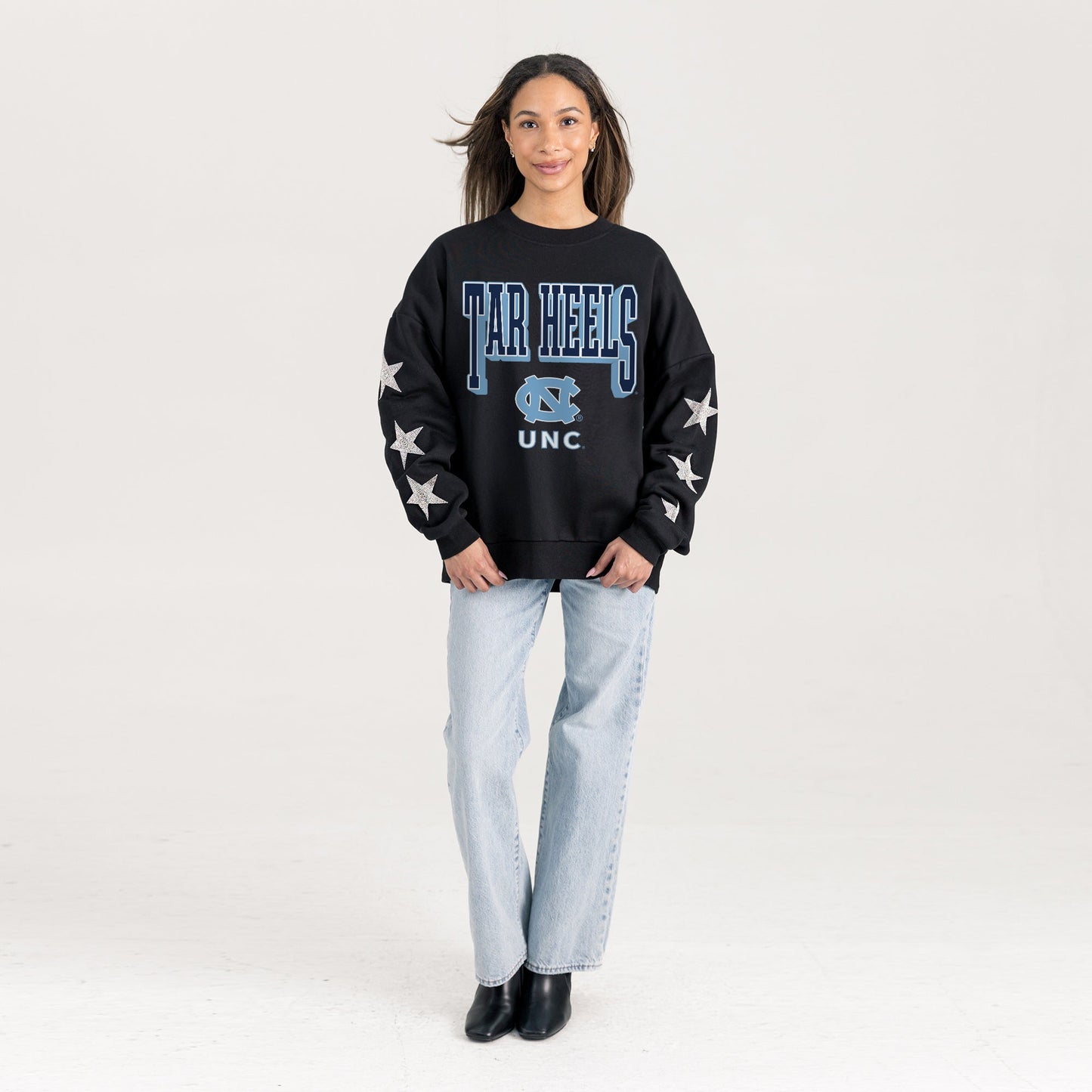 NORTH CAROLINA TAR HEELS PURE VICTORY EMBELLISHED STAR SLEEVE CREWNECK PULLOVER