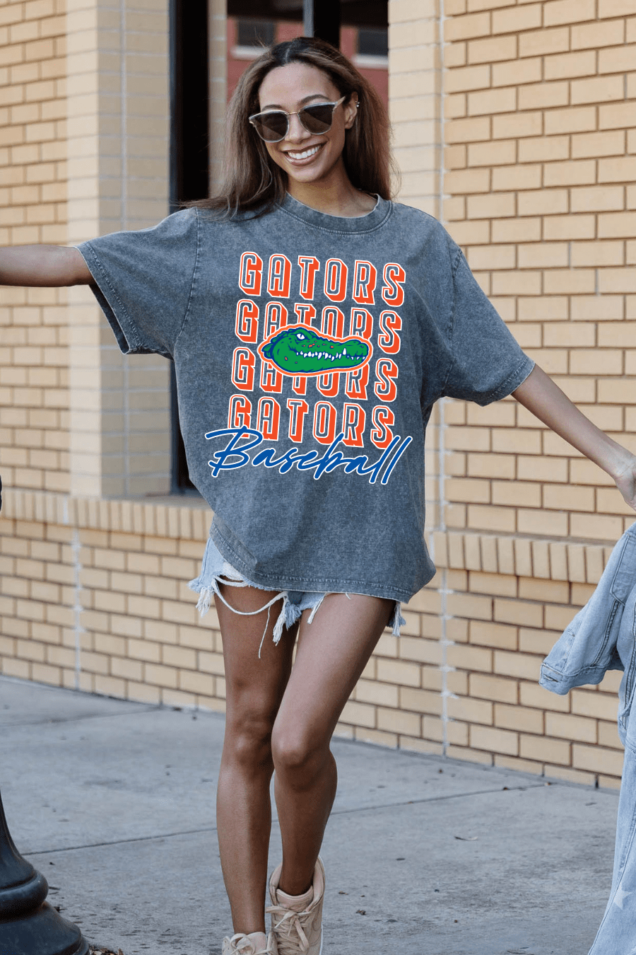 GATB001 - GATOR BASEBALL VINTAGE BOYFRIEND TEE - The Club