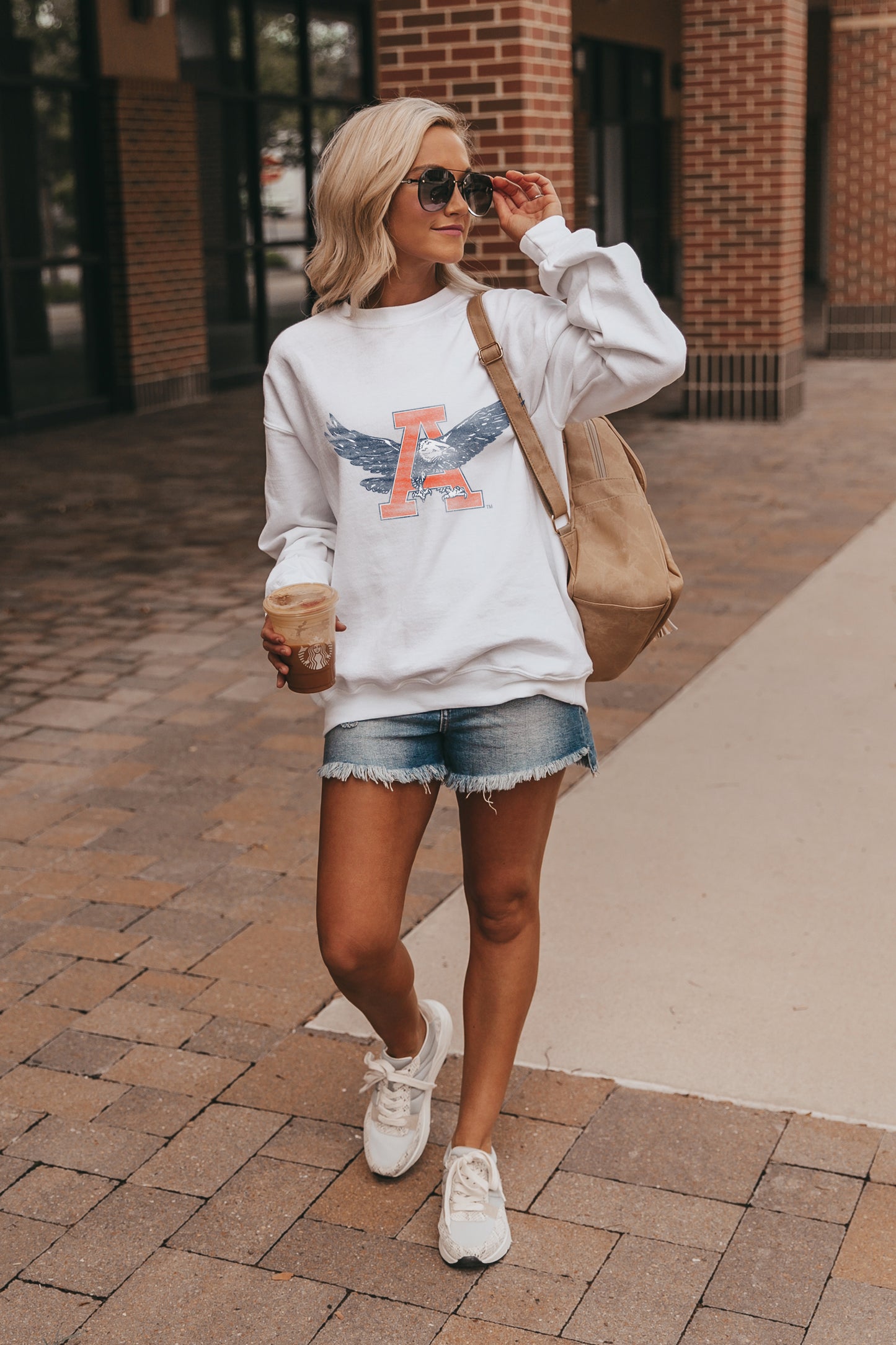 AUBURN TIGERS "RUN IT BACK"PERFECT CREW SWEATSHIRT