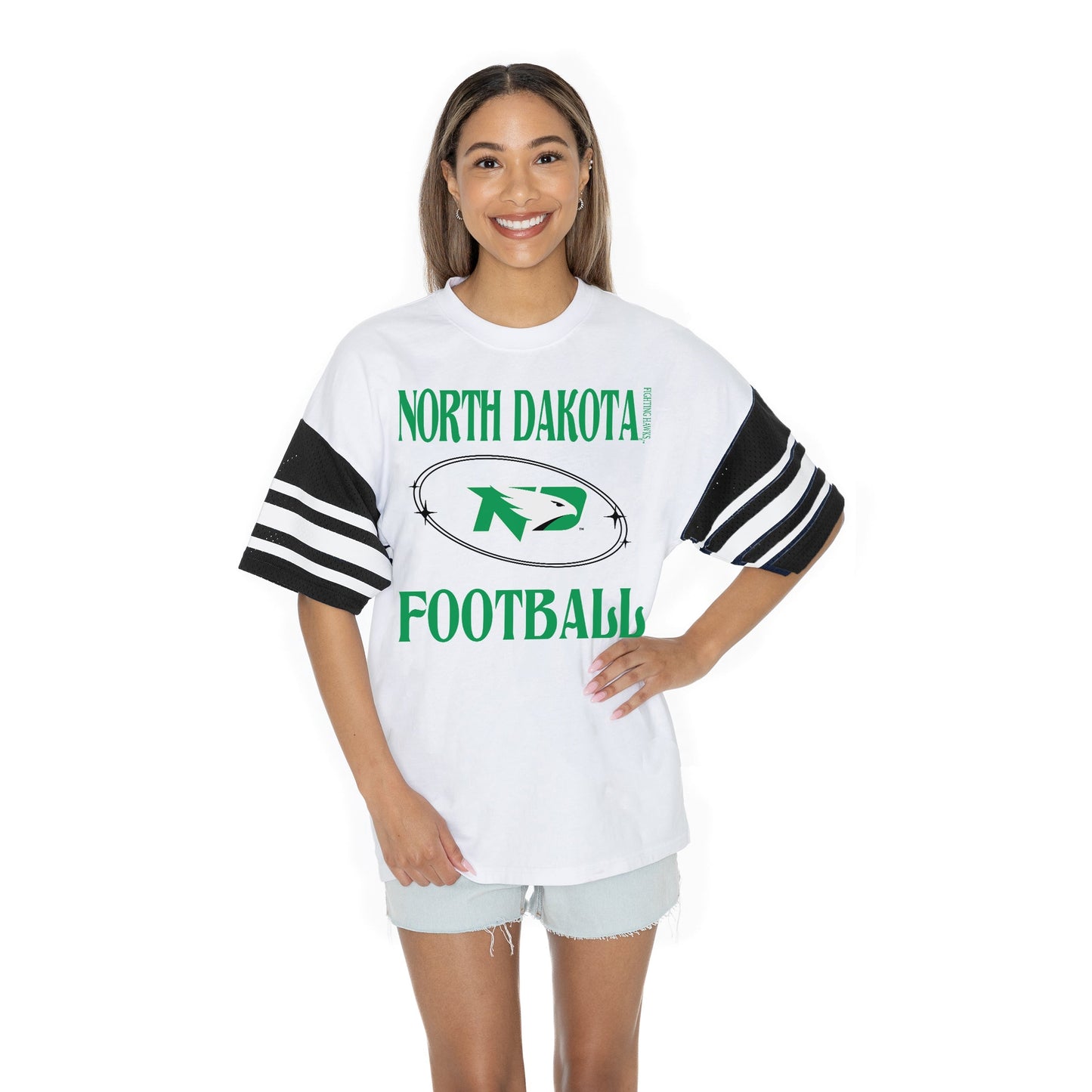 NORTH DAKOTA FIGHTING HAWKS STARTING LINEUP BOLD CONTRAST, OVERSIZED, SPORTY HERITAGE-STRIPED TEE WITH JERSEY MESH SHORT SLEEVES AND RIBBED NECKLINE