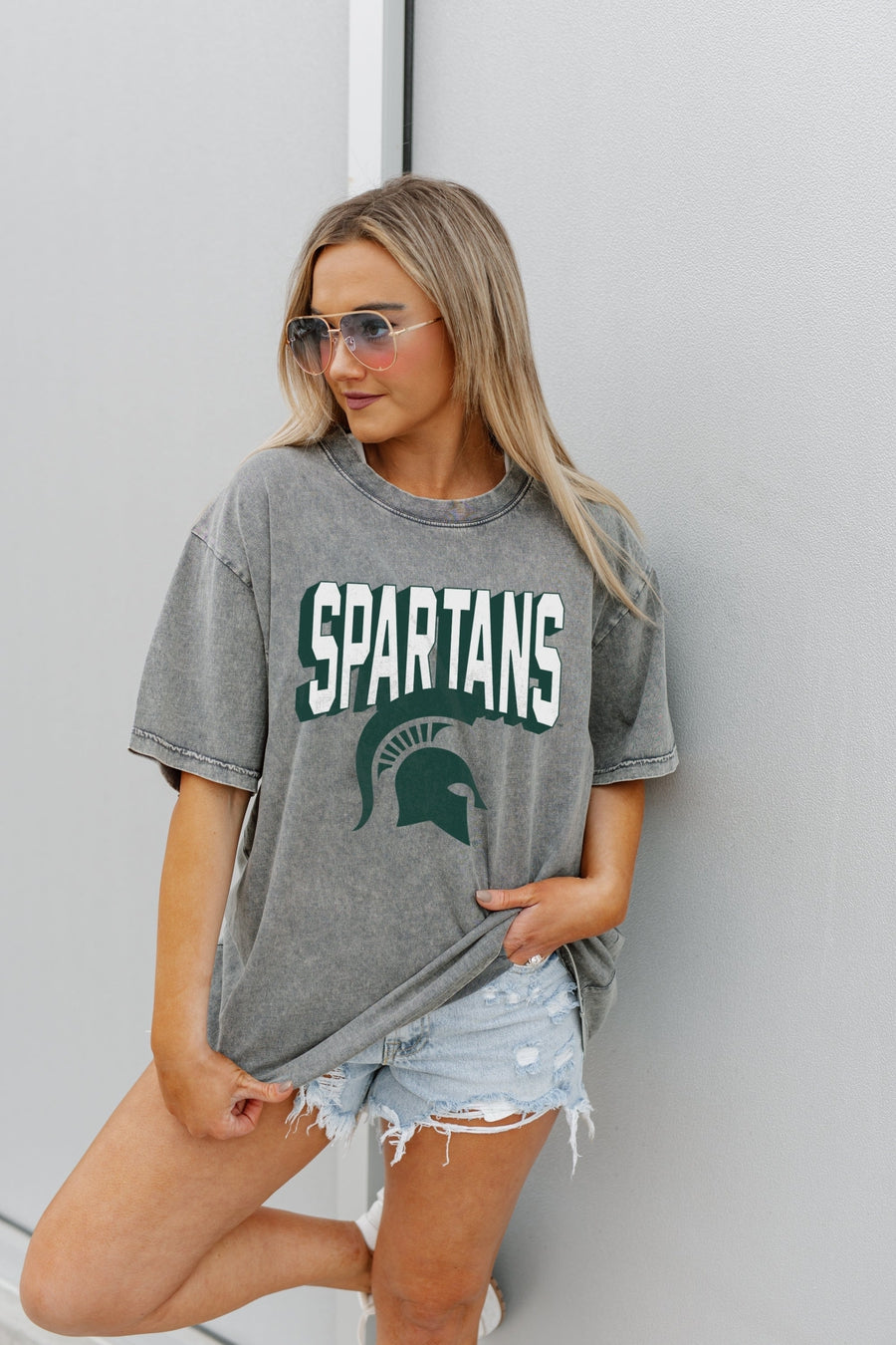 MICHIGAN STATE SPARTANS SOLID DEFENSE OVERSIZED CREWNECK TEE