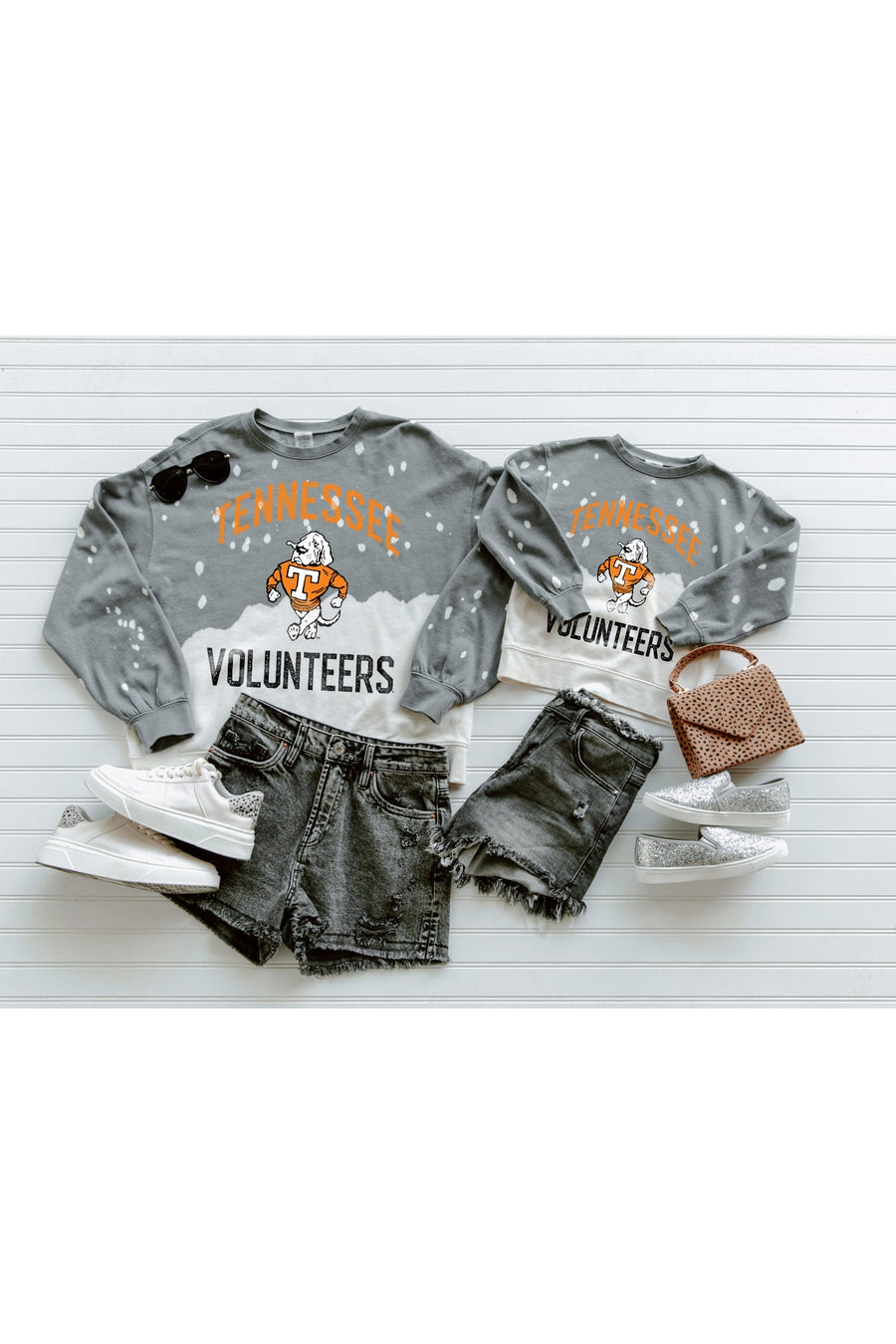 TENNESSEE VOLUNTEERS UPCYCLE AND VINTAGE FADED WASH CREWNECK PULLOVER