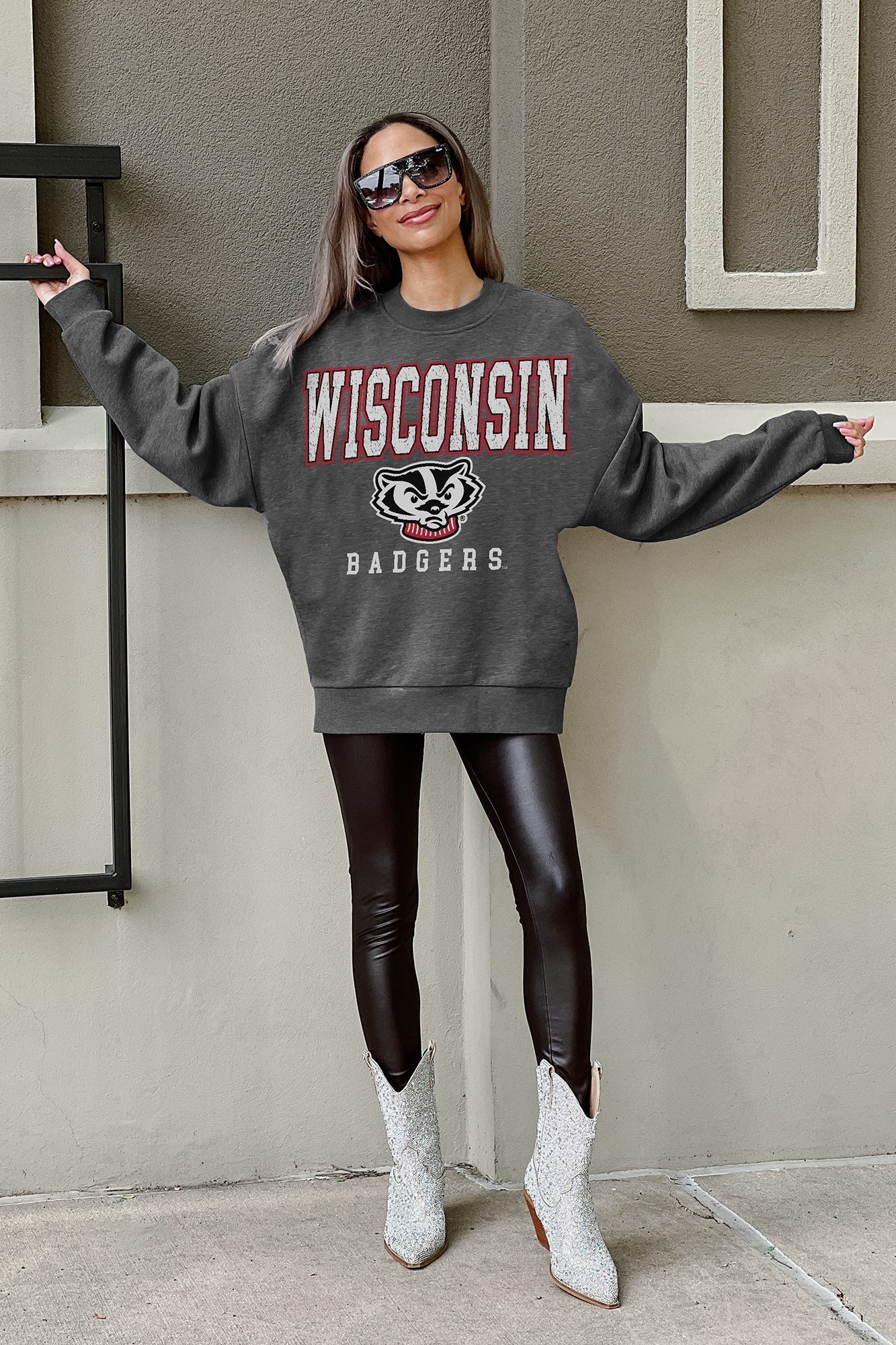 WISCONSIN BADGERS EASY STREET PREMIUM FLEECE DROP SHOULDER CREWNECK PULLOVER