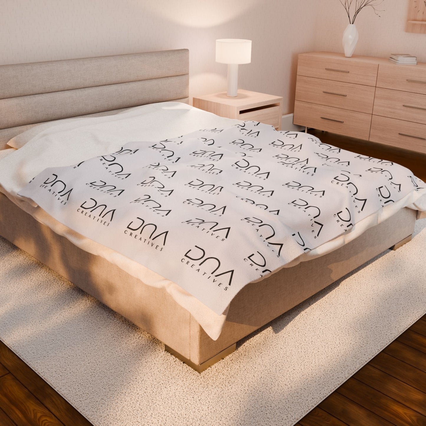 Plush Velveteen Blanket — Soft Logo Print Throw for Home & Gifts
