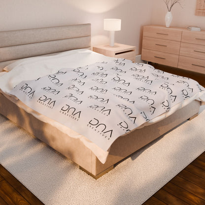 Plush Velveteen Blanket — Soft Logo Print Throw for Home & Gifts