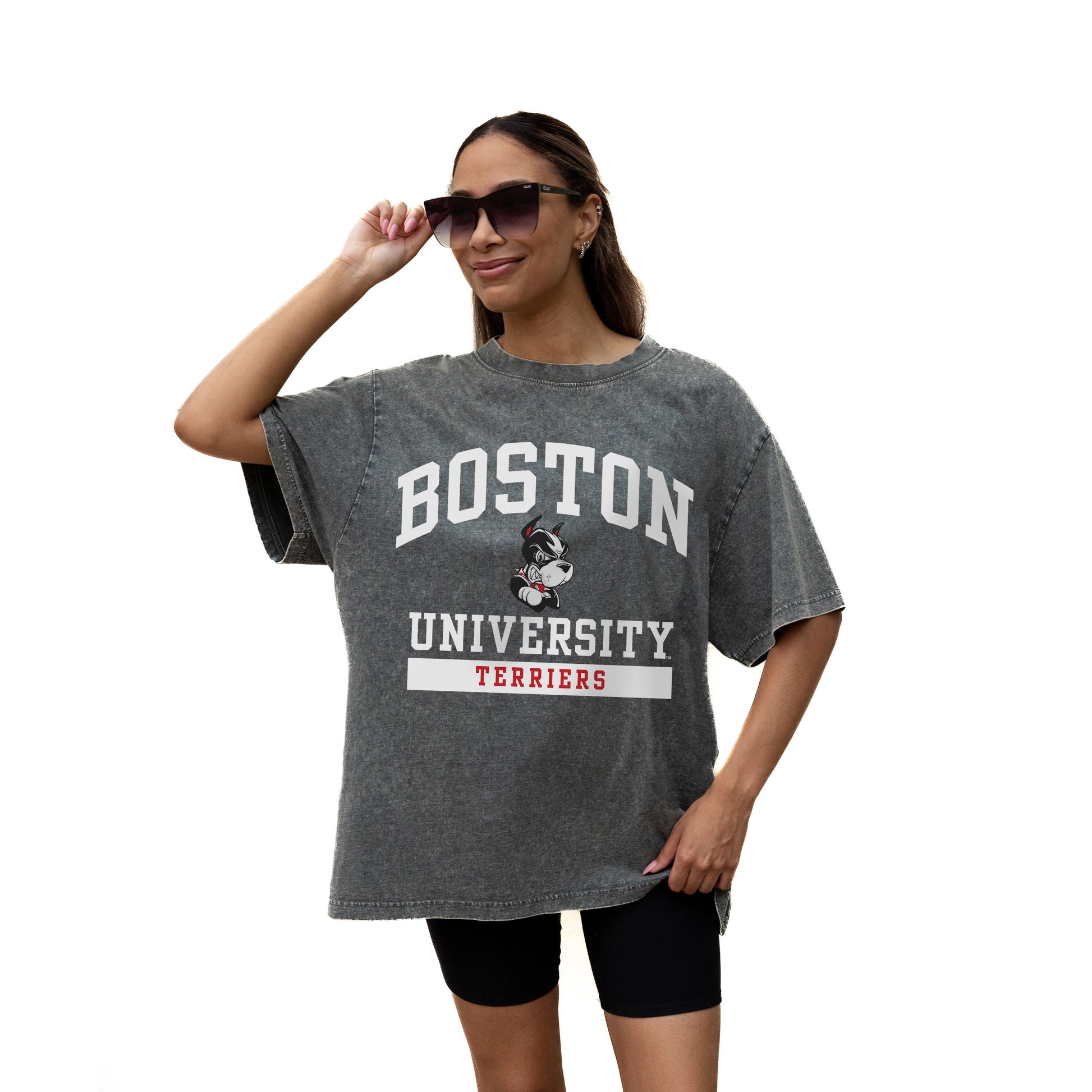 BOSTON UNIVERSITY TERRIERS THROWBACK RELAXED FIT SNOW WASH SHORT SLEEVE CLASSIC CREWNECK TEE WITH RIBBED NECKLINE