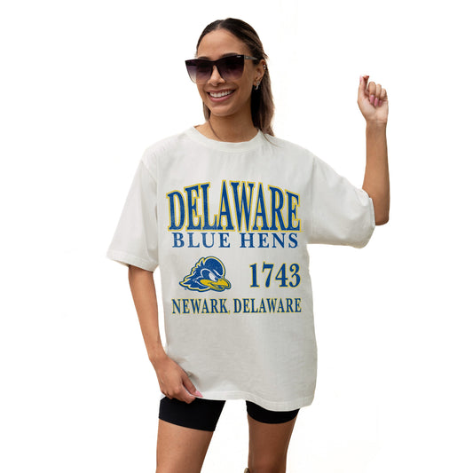 DELAWARE BLUE HENS UNITY RELAXED FIT SHORT SLEEVE CLASSIC CREWNECK TEE WITH RIBBED NECKLINE