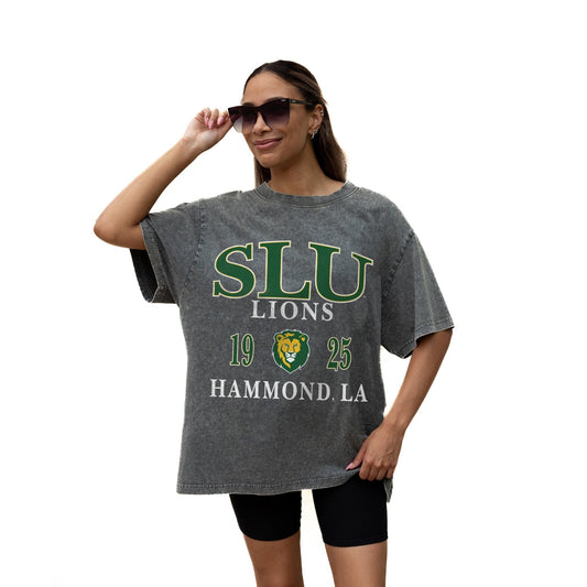 SOUTHEASTERN LOUISIANA LIONS THROWBACK RELAXED FIT SNOW WASH SHORT SLEEVE CLASSIC CREWNECK TEE WITH RIBBED NECKLINE - The Club
