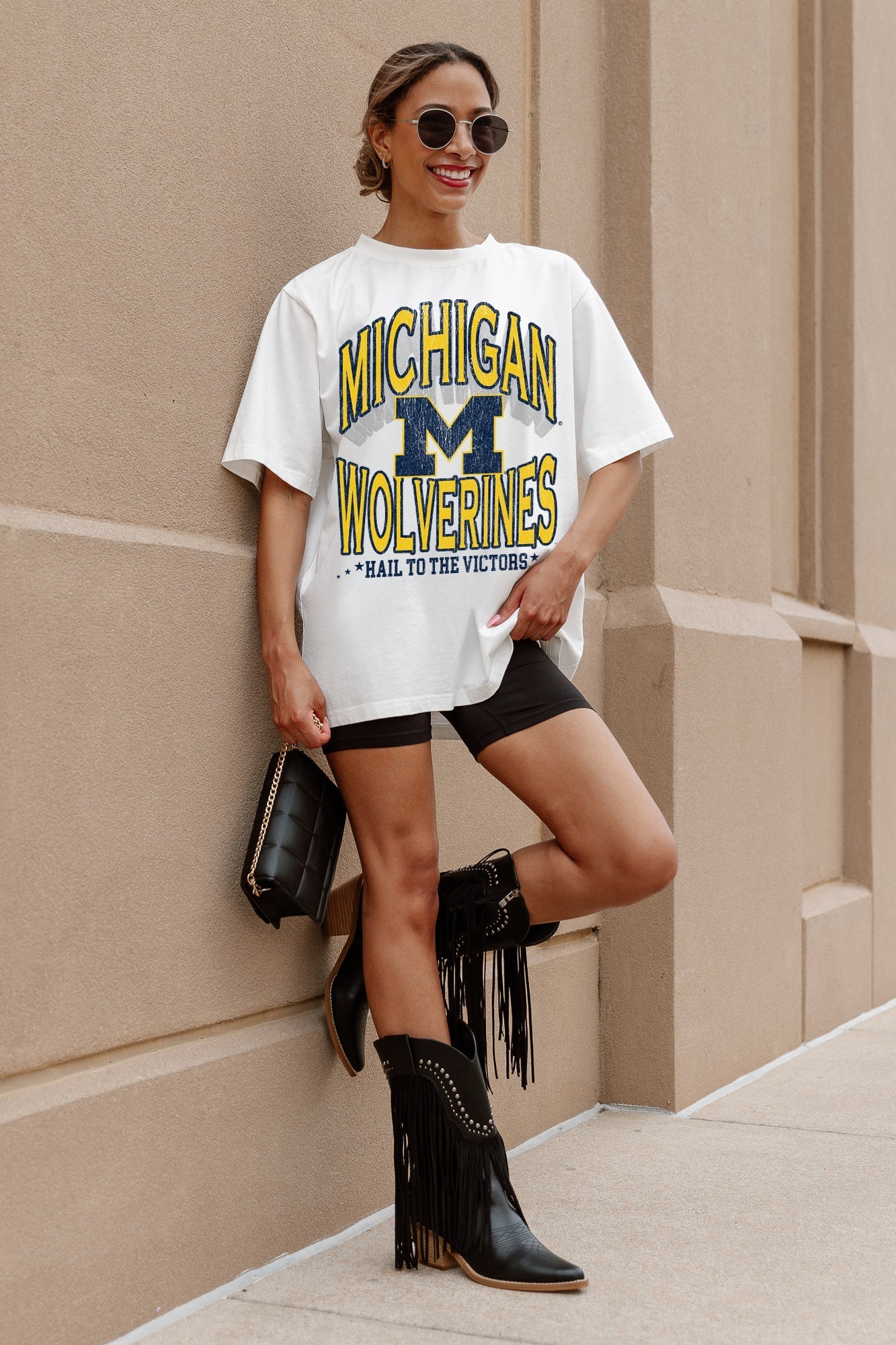 MICHIGAN WOLVERINES SHAKEDOWN OVERSIZED CREWNECK TEE