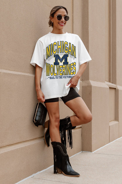 MICHIGAN WOLVERINES SHAKEDOWN OVERSIZED CREWNECK TEE