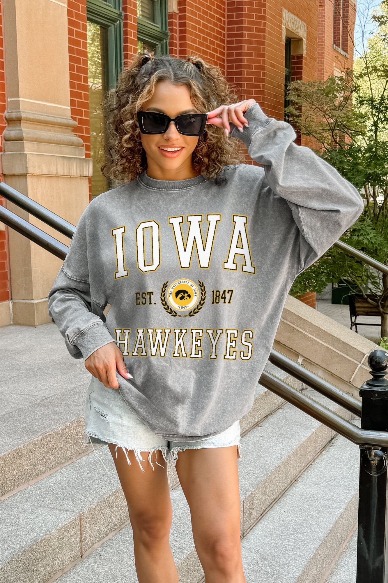 IOWA HAWKEYES FINAL SCORE FADED WASH PULLOVER