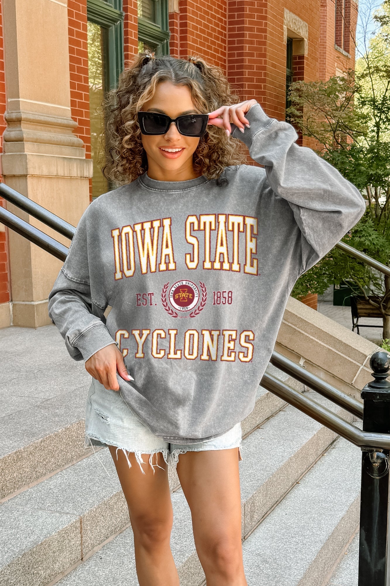 IOWA STATE CYCLONES FINAL SCORE FADED WASH PULLOVER