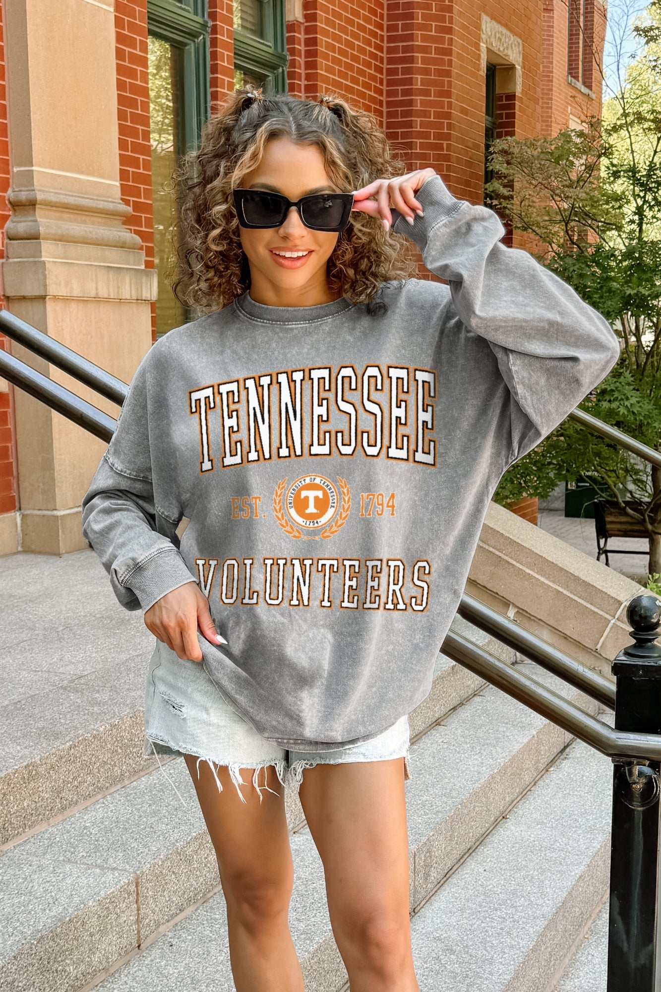 TENNESSEE VOLUNTEERS FINAL SCORE FADED WASH PULLOVER