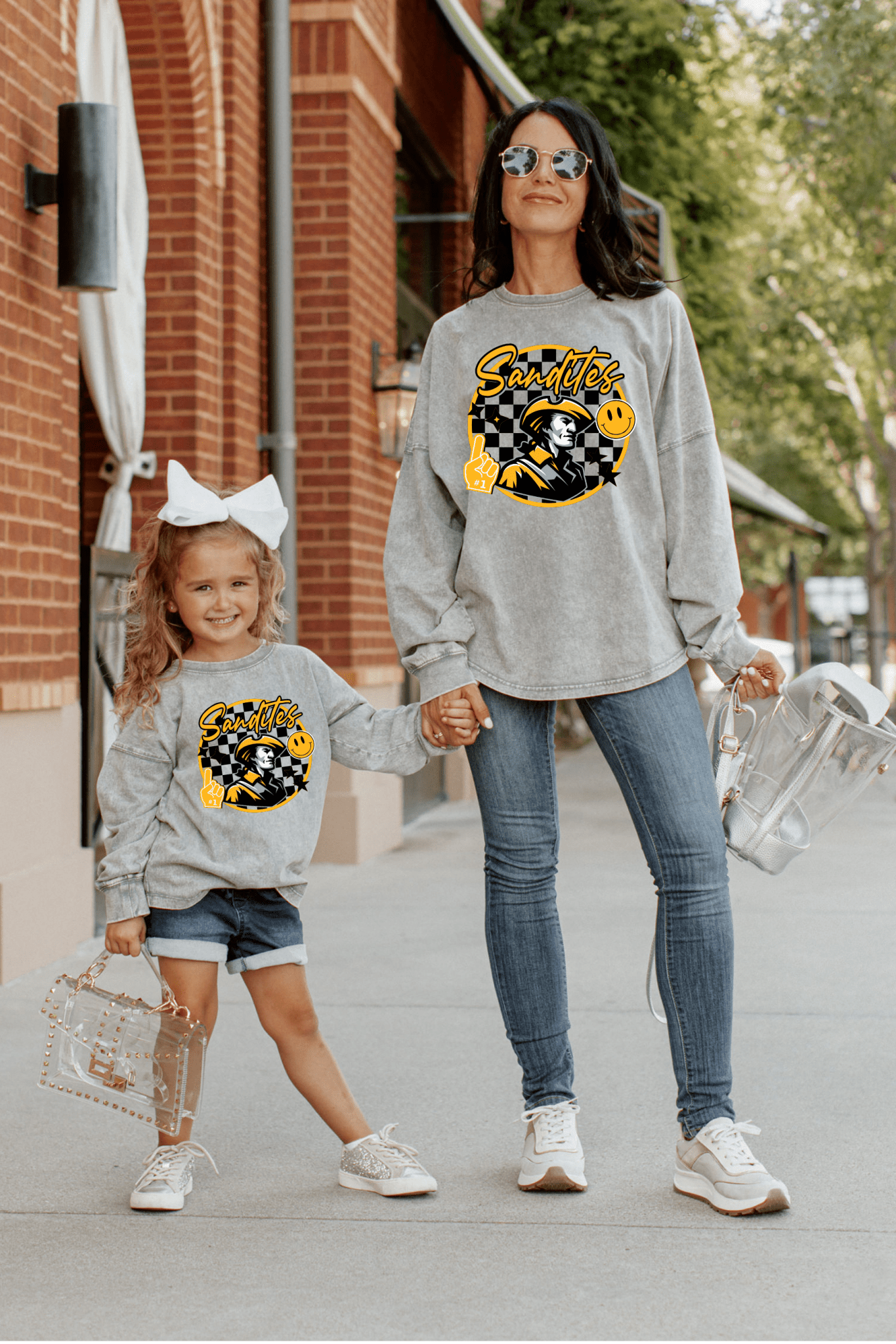 SAND SPRINGS SANDITES FADED WASH PULLOVER - The Club