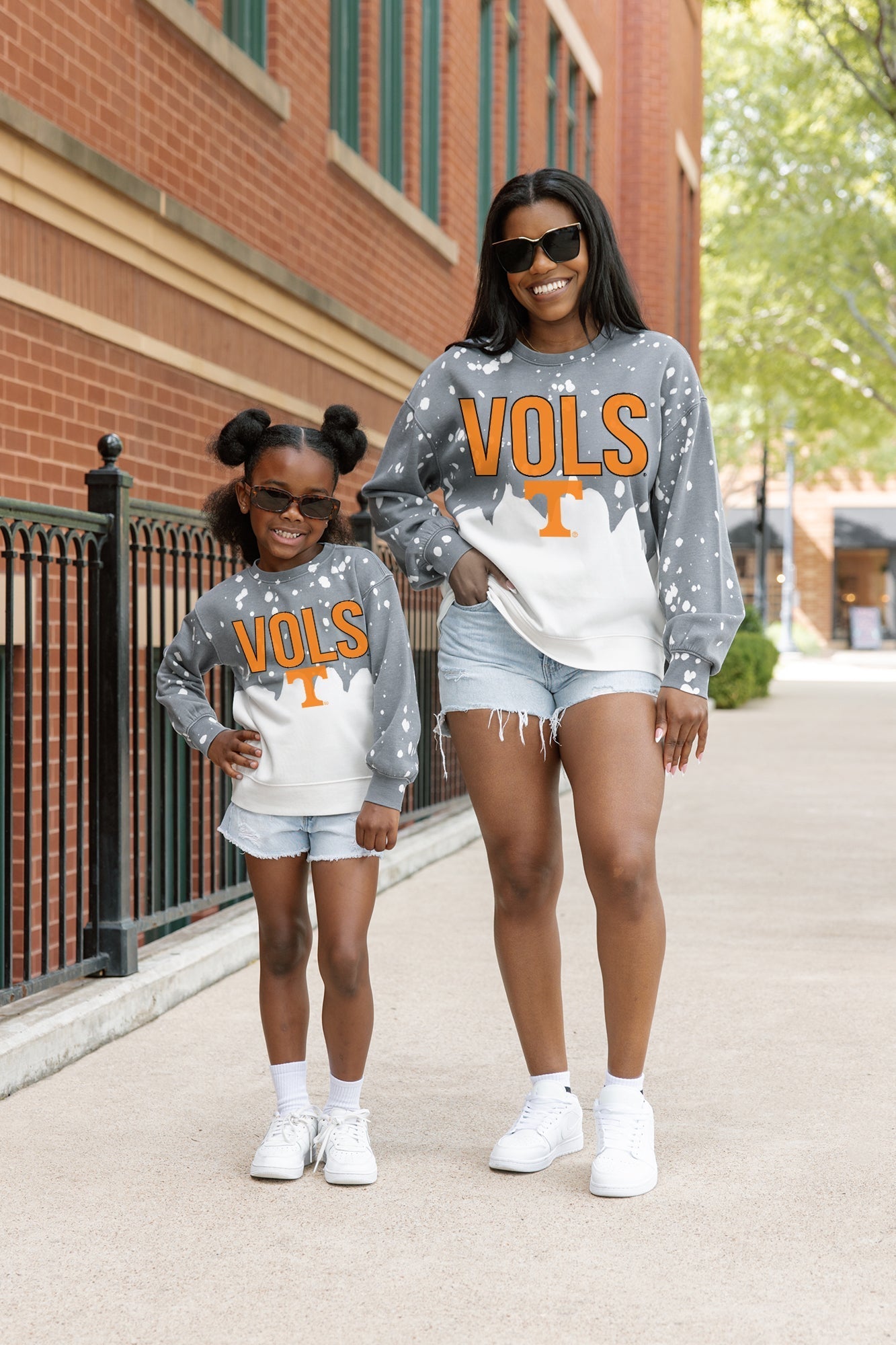 TENNESSEE VOLUNTEERS CASUAL FAN LONG-SLEEVE FRENCH TERRY PULLOVER