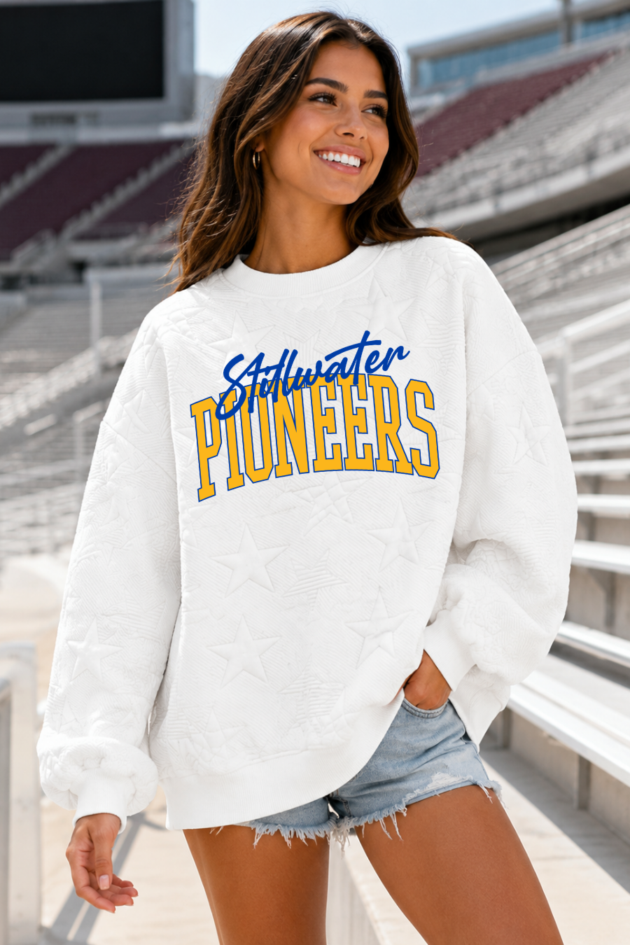 CUSTOM LOGO STAR EMBOSSED SWEATSHIRT