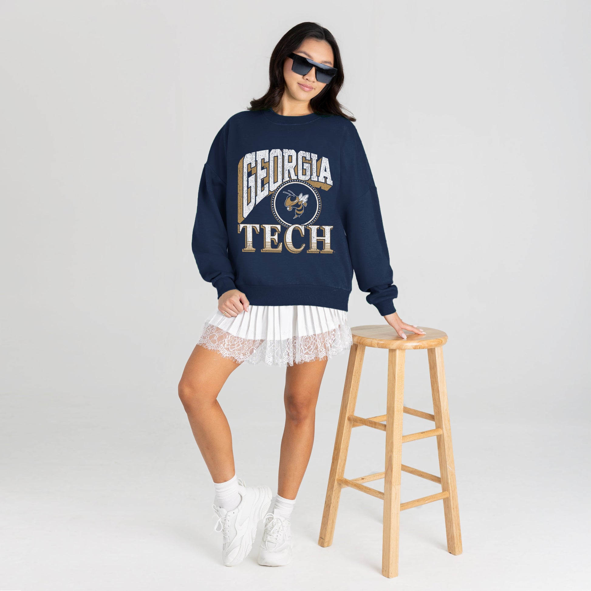 GEORGIA TECH YELLOW JACKETS MAIN CHARACTER PREMIUM FLEECE DROP SHOULDER CREWNECK PULLOVER