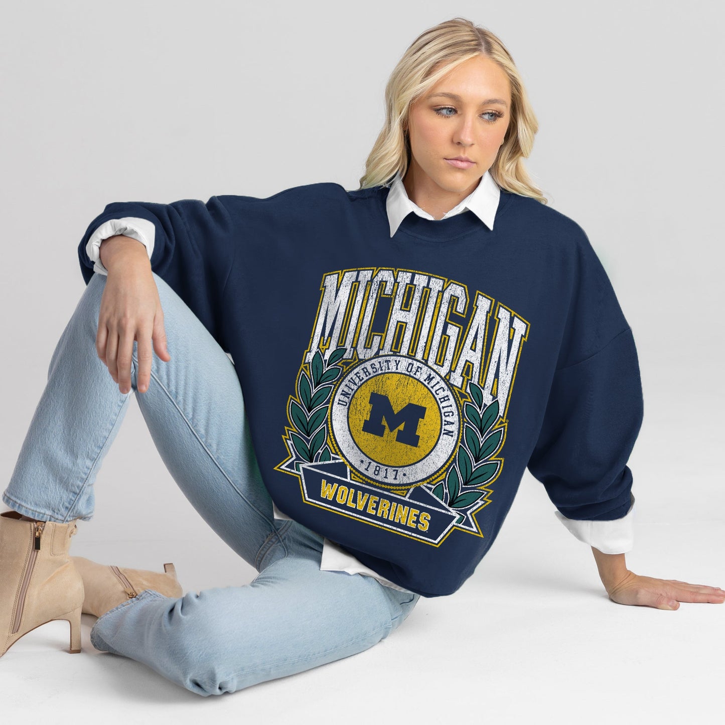 MICHIGAN WOLVERINES CLASSIC ARCHIVES PREMIUM FLEECE DROP SHOULDER CREWNECK PULLOVER