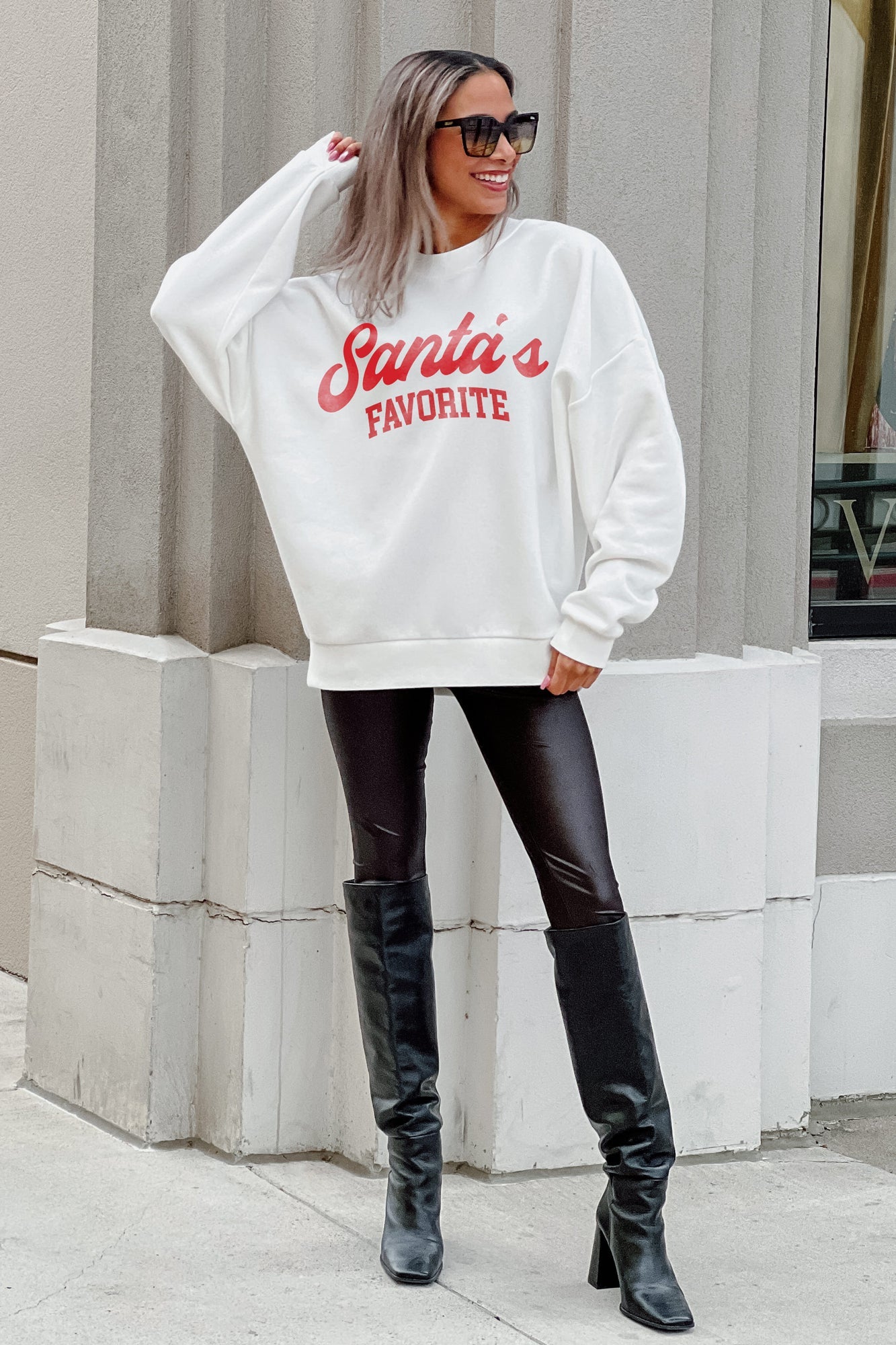 SANTA'S FAVORITE DROP SHOULDER CREWNECK SWEATSHIRT IN WHITE