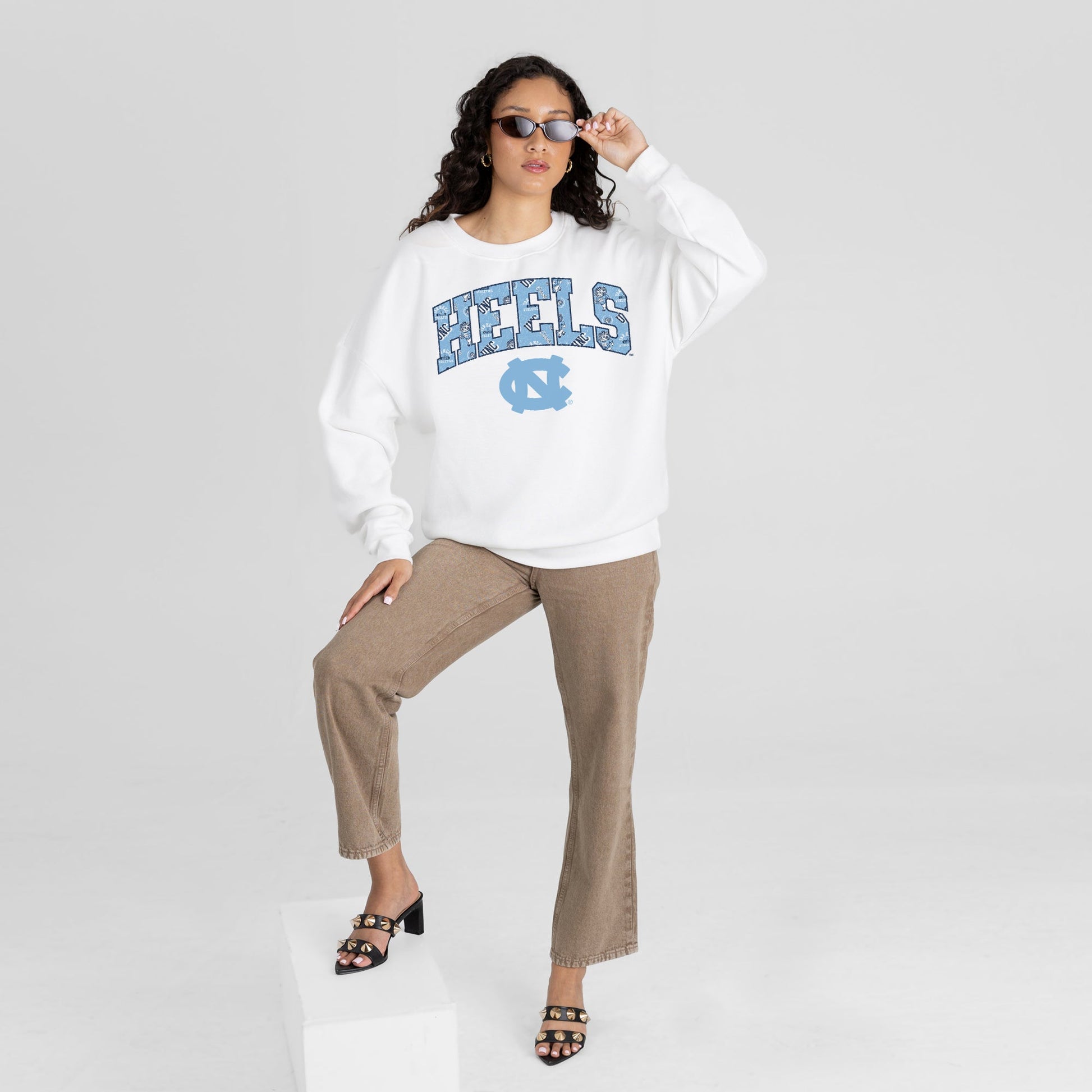 NORTH CAROLINA TAR HEELS SWEET PLAY PREMIUM FLEECE DROP SHOULDER CREWNECK PULLOVER