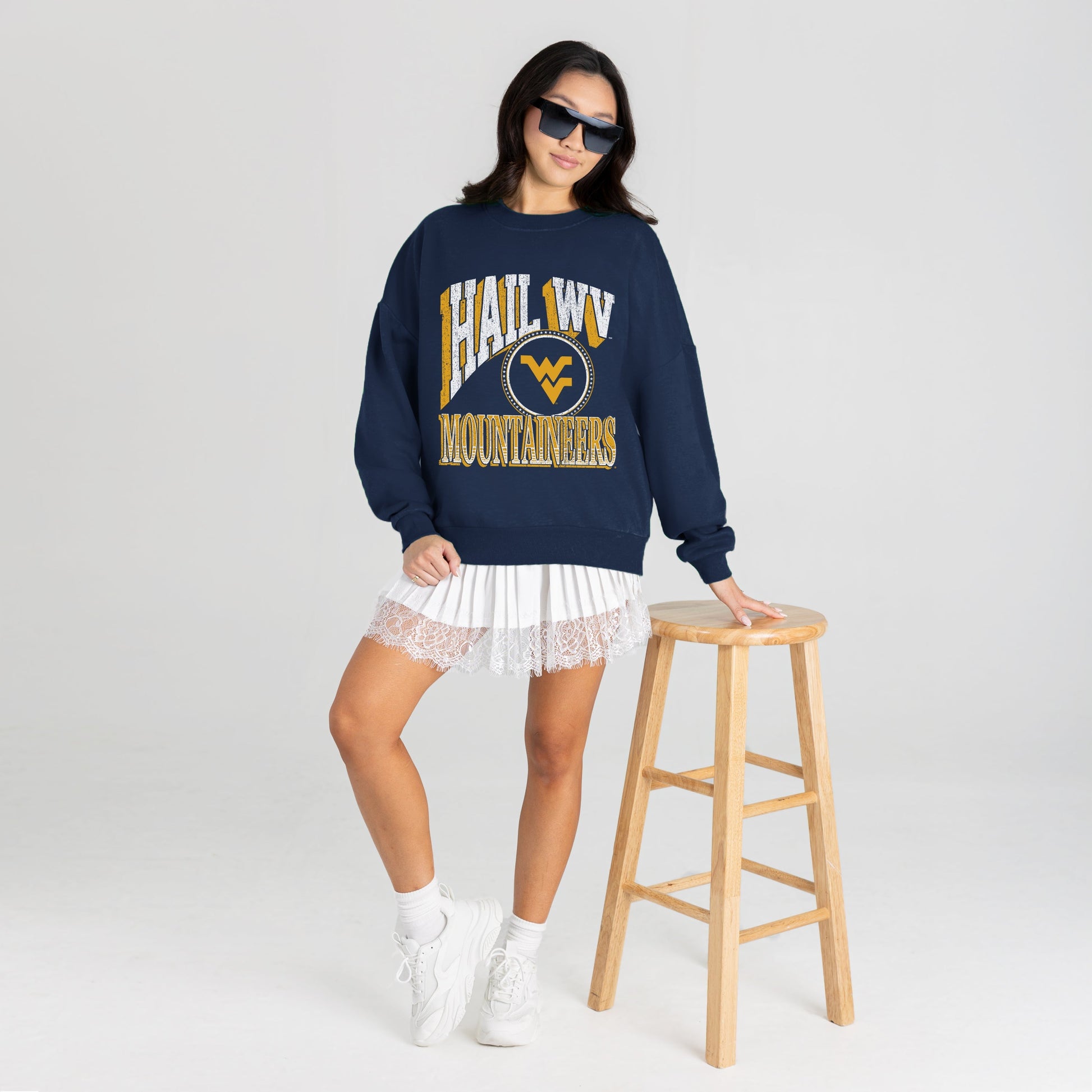 WEST VIRGINIA MOUNTAINEERS MAIN CHARACTER PREMIUM FLEECE DROP SHOULDER CREWNECK PULLOVER