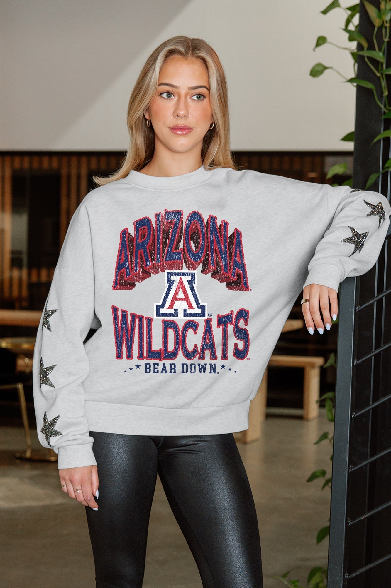 ARIZONA WILDCATS RESILIENCE STAR EMBELLISHED CREW SWEATSHIRT