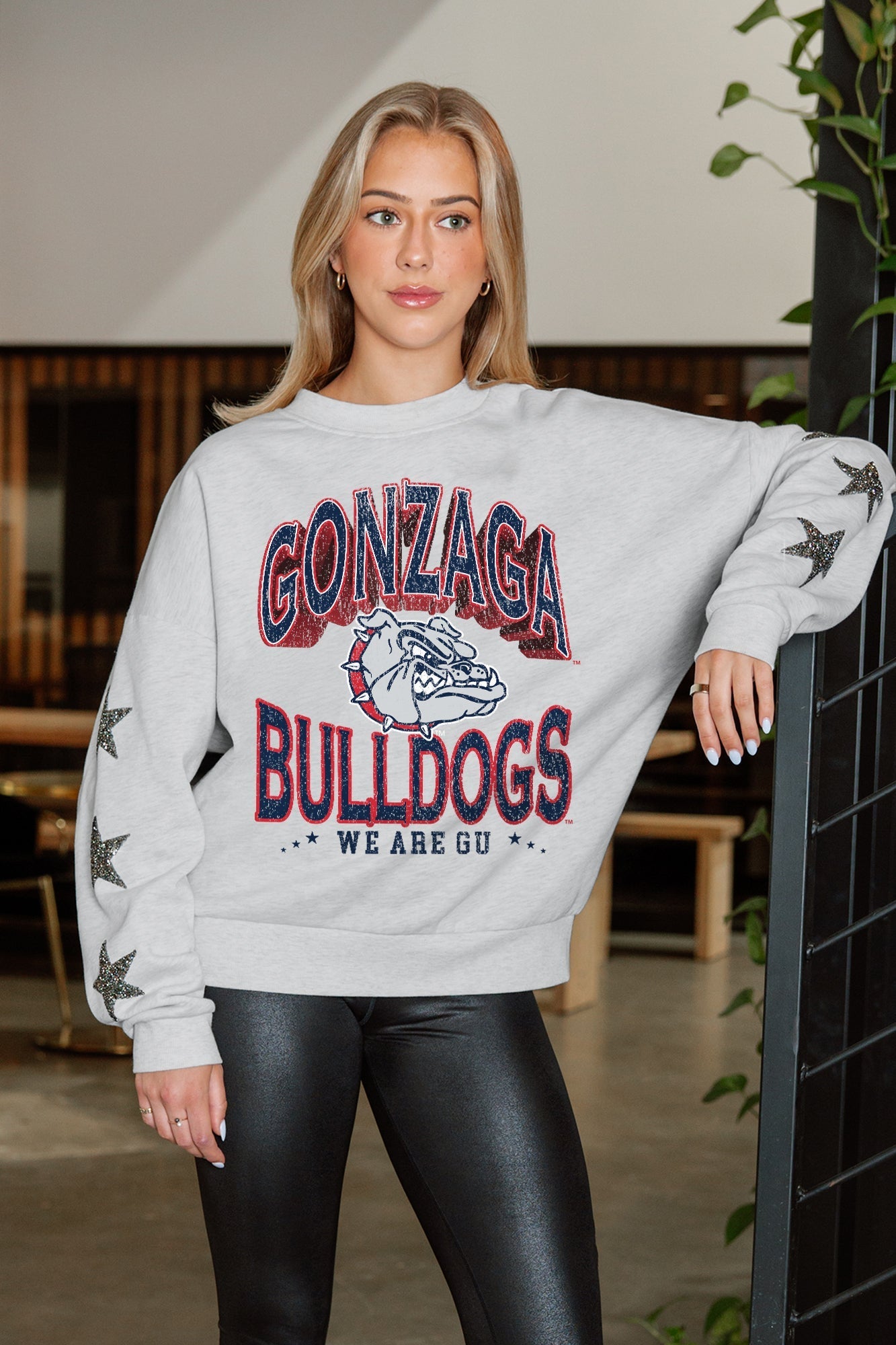 GONZAGA BULLDOGS RESILIENCE STAR EMBELLISHED CREW SWEATSHIRT