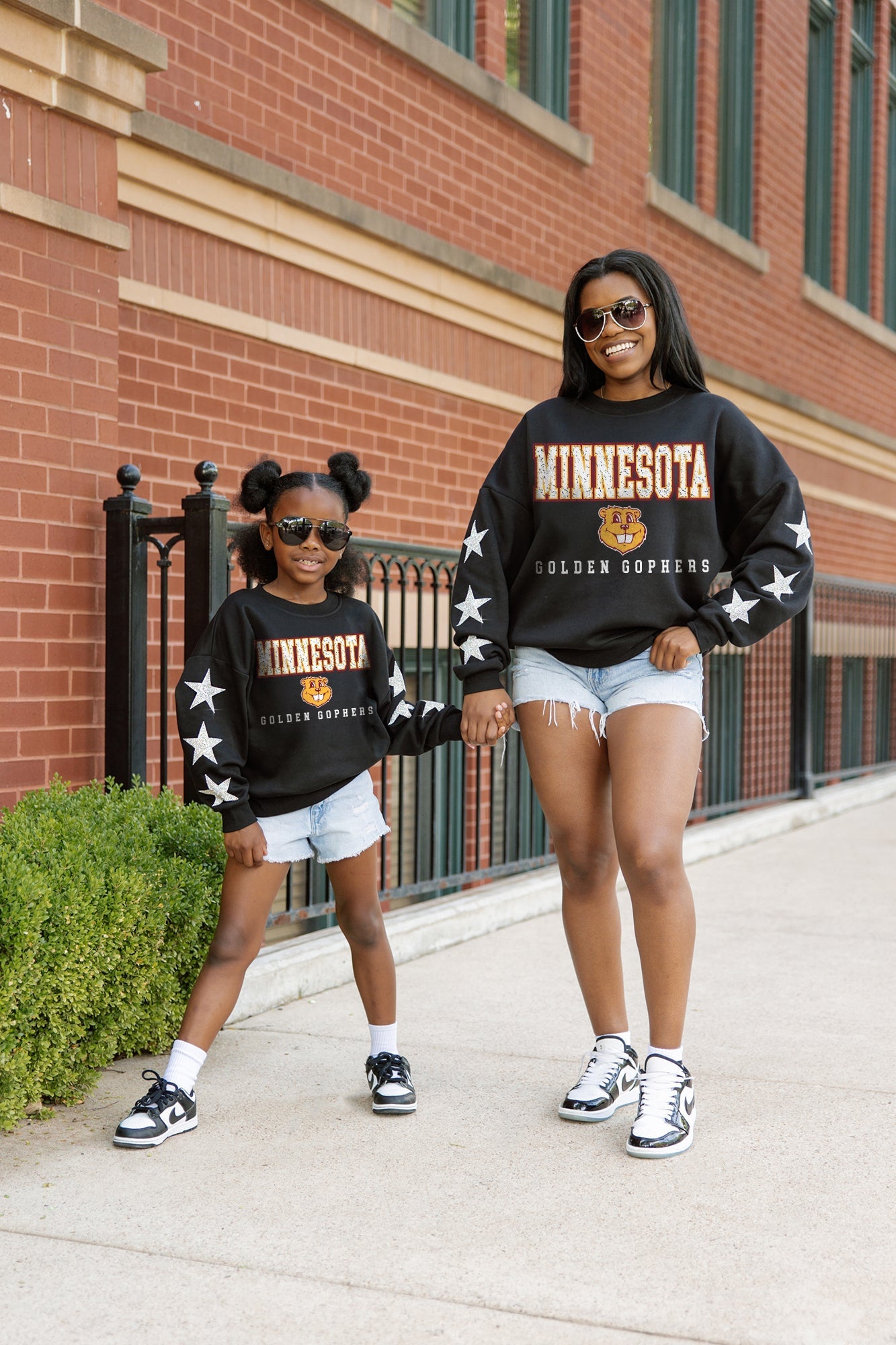 MINNESOTA GOLDEN GOPHERS VELOCITY STAR EMBELLISHED CREW SWEATSHIRT