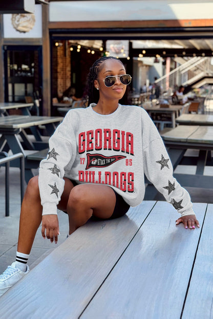 GEORGIA BULLDOGS PENNANT PRIDE EMBELLISHED STAR SLEEVE CREWNECK PULLOVER