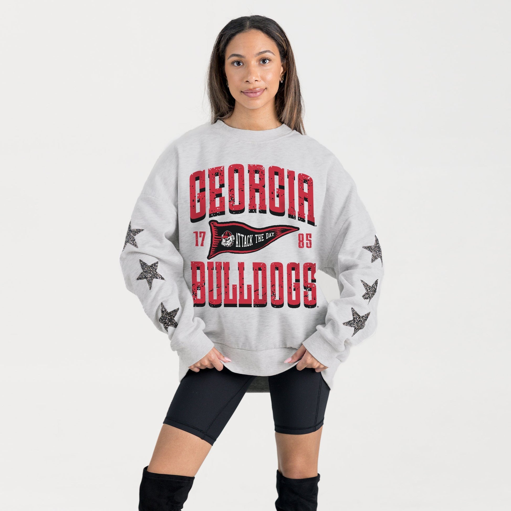 GEORGIA BULLDOGS PENNANT PRIDE EMBELLISHED STAR SLEEVE CREWNECK PULLOVER