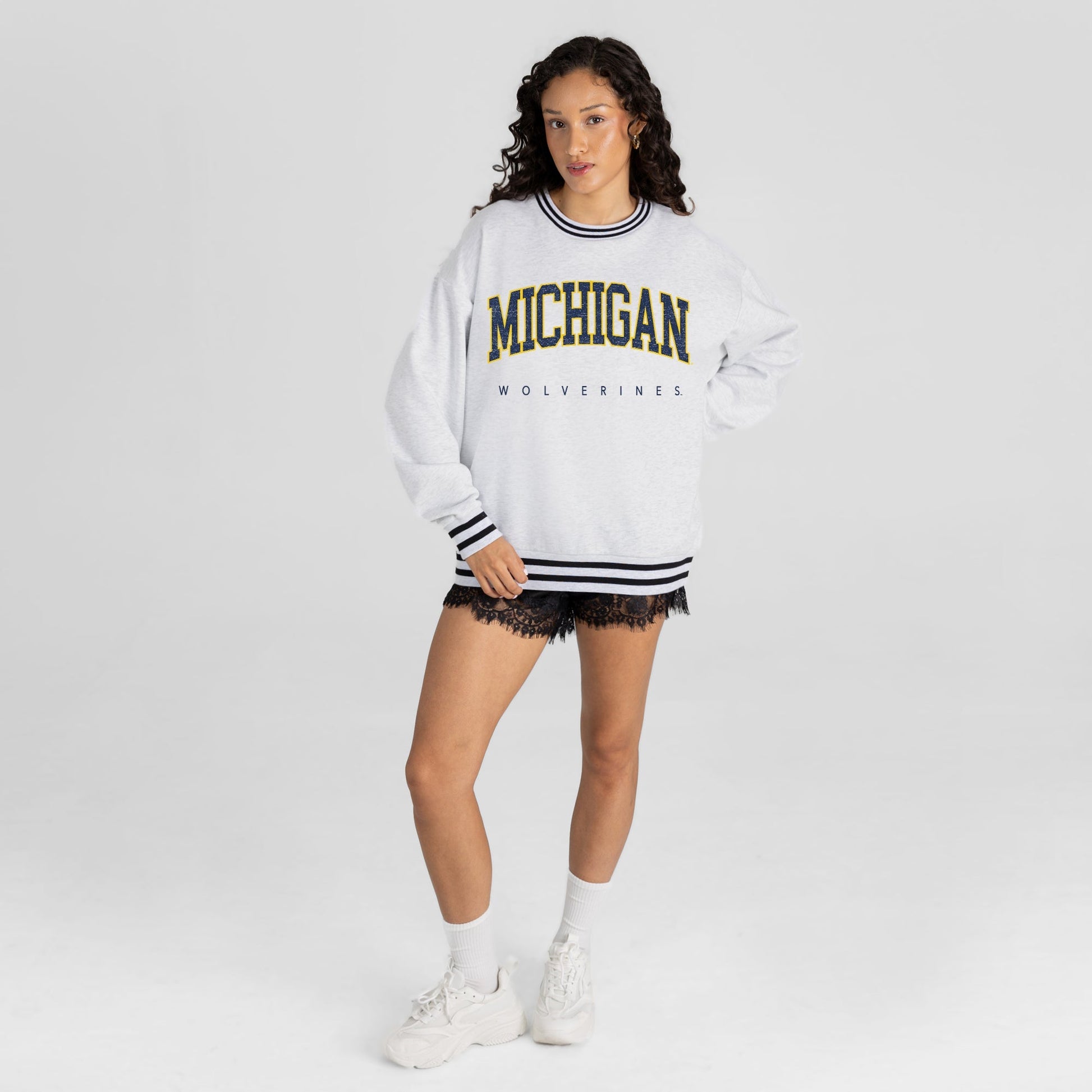 MICHIGAN WOLVERINES EASY ENERGY CREW FLEECE RINGER STRIPE SWEATSHIRT