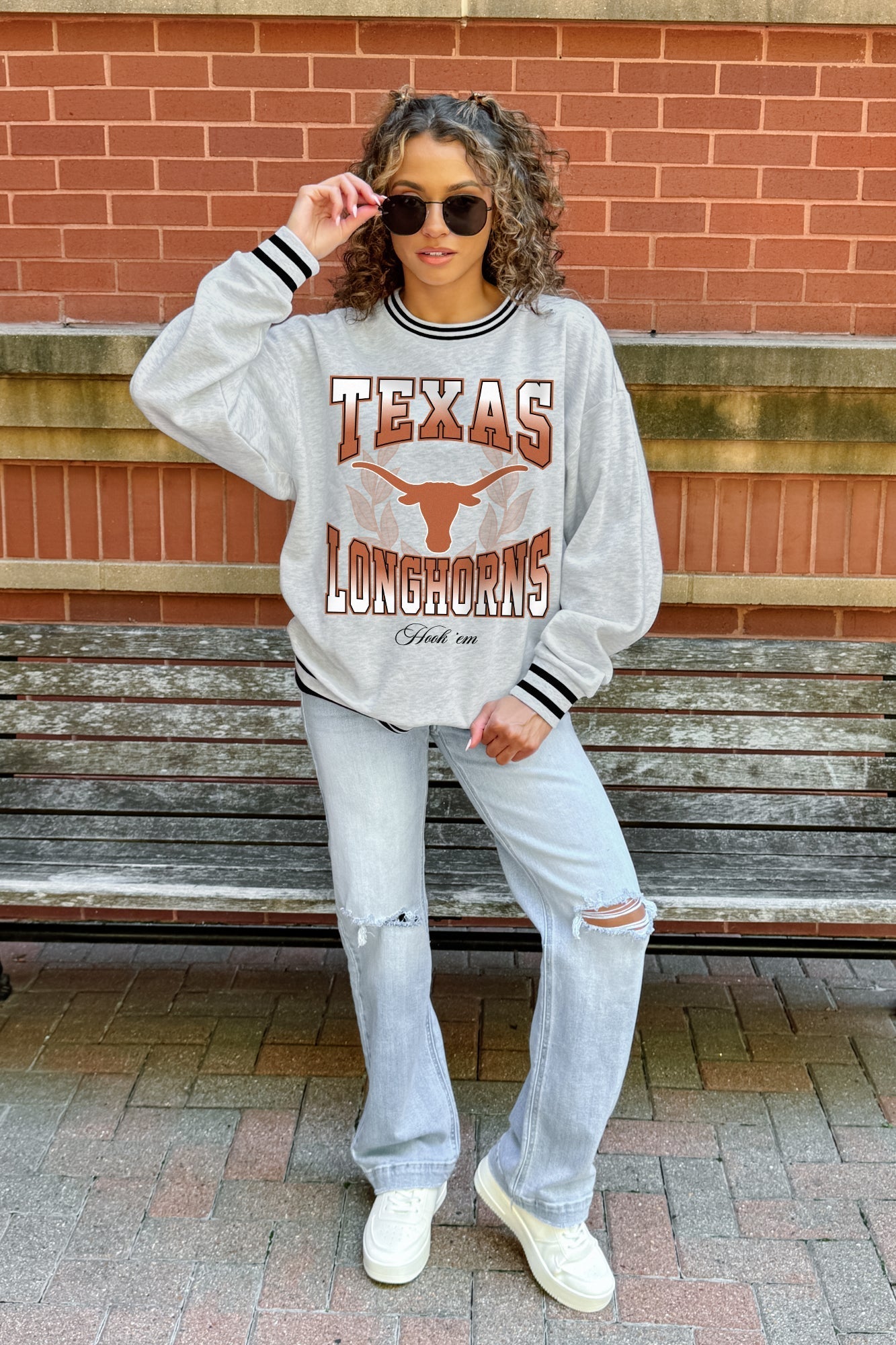 TEXAS LONGHORNS FADE ROUTE CREW FLEECE RINGER SWEATSHIRT
