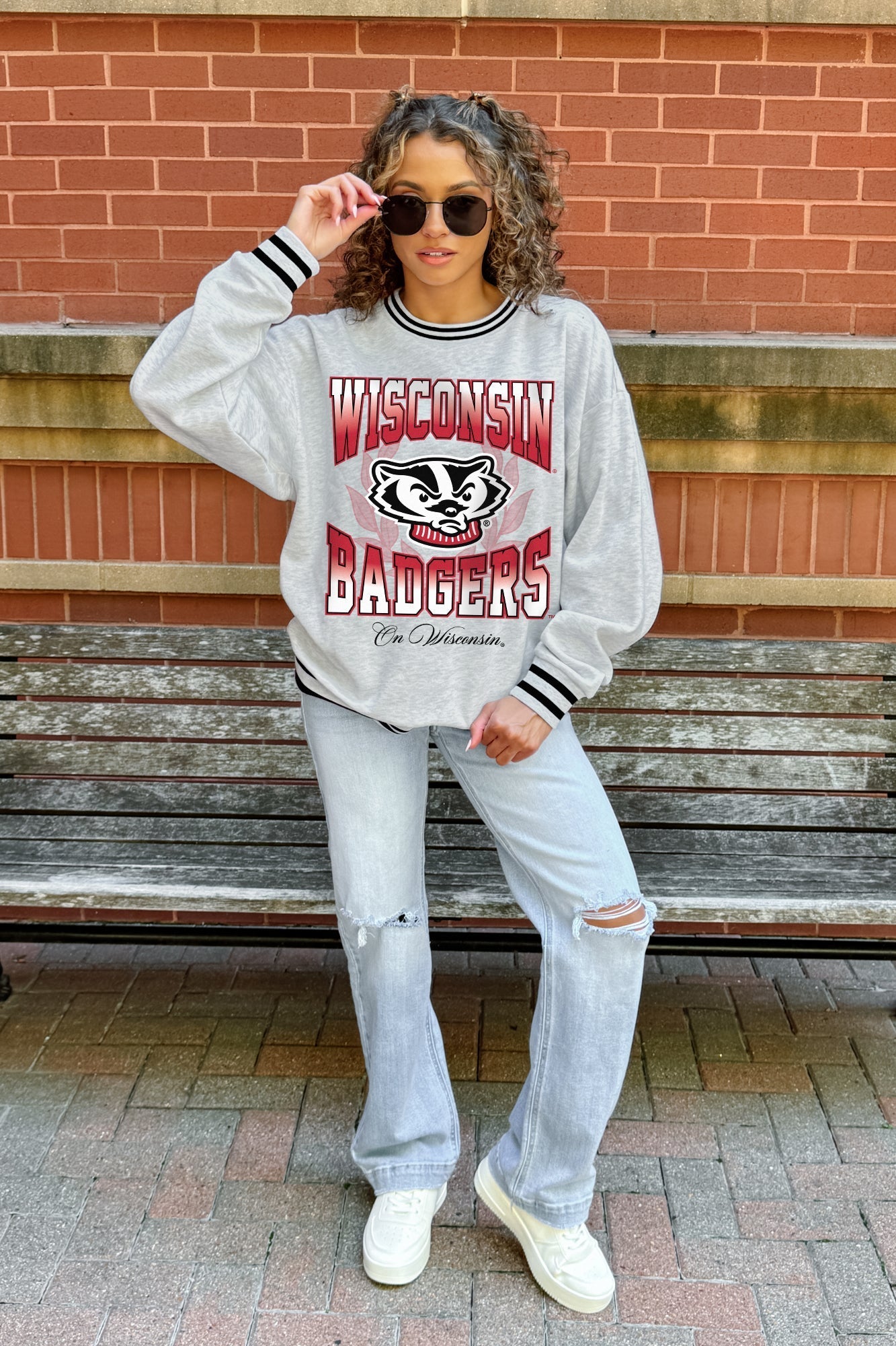 WISCONSIN BADGERS FADE ROUTE CREW FLEECE RINGER SWEATSHIRT