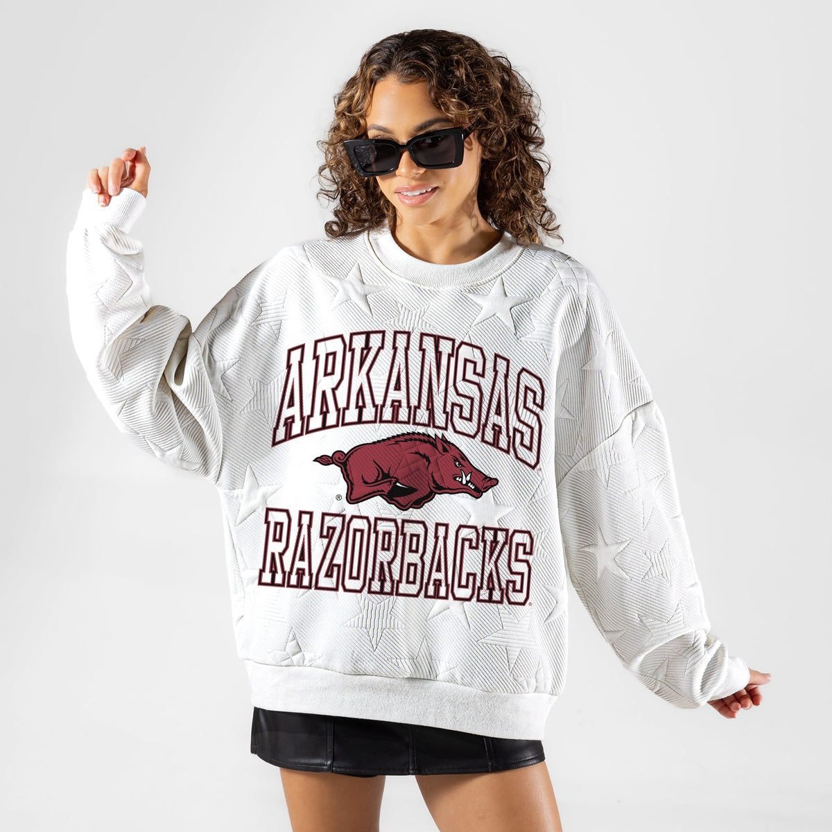 ARKANSAS RAZORBACKS BIG PLAY ENERGY EMBOSSED STAR CREWNECK