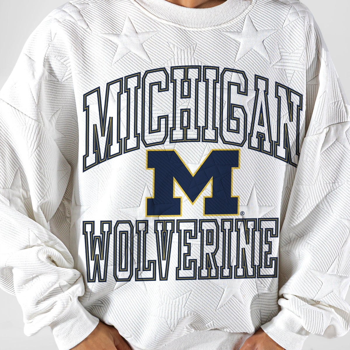MICHIGAN WOLVERINES BIG PLAY ENERGY EMBOSSED STAR CREWNECK