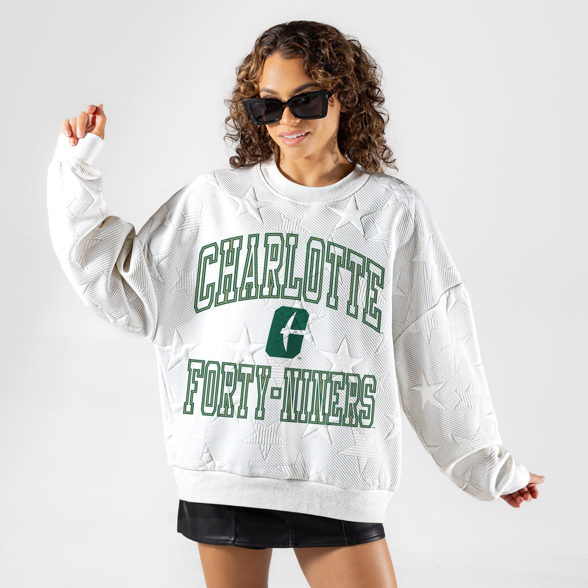 CHARLOTTE 49ERS BIG PLAY ENERGY EMBOSSED STAR CREWNECK