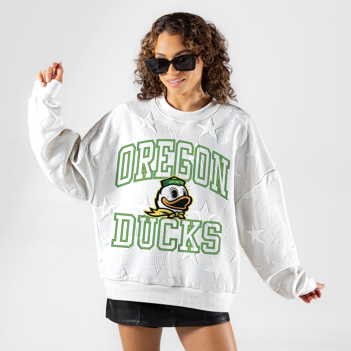 OREGON DUCKS BIG PLAY ENERGY EMBOSSED STAR CREWNECK