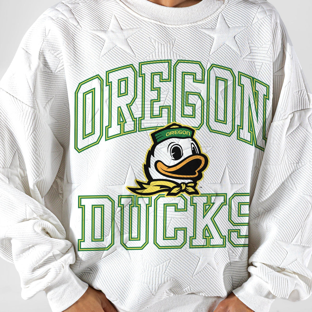 OREGON DUCKS BIG PLAY ENERGY EMBOSSED STAR CREWNECK