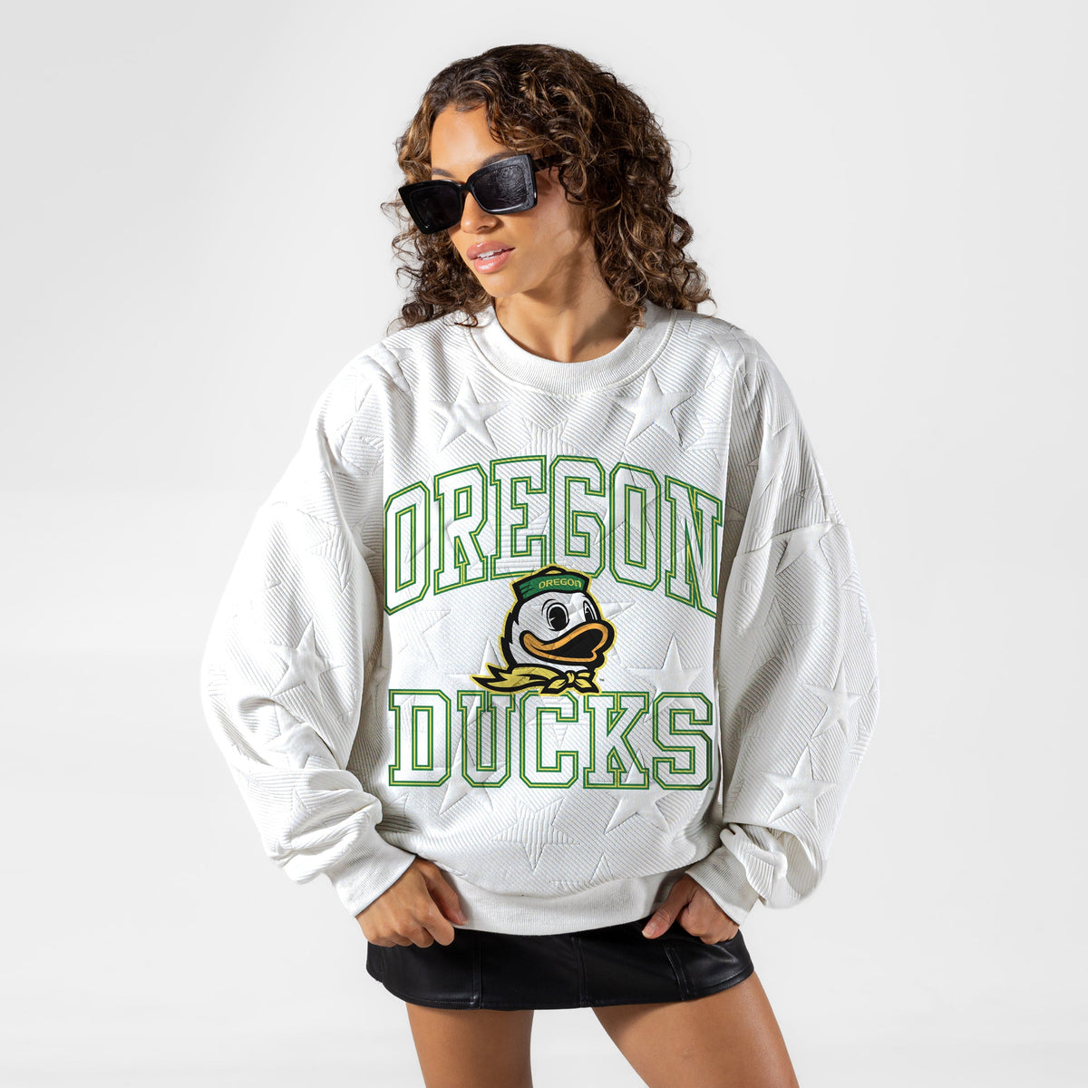 OREGON DUCKS BIG PLAY ENERGY EMBOSSED STAR CREWNECK