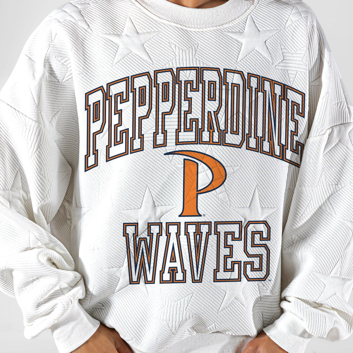 PEPPERDINE WAVES BIG PLAY ENERGY EMBOSSED STAR CREWNECK