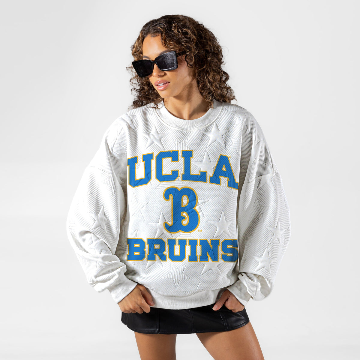 UCLA BRUINS BIG PLAY ENERGY EMBOSSED STAR CREWNECK