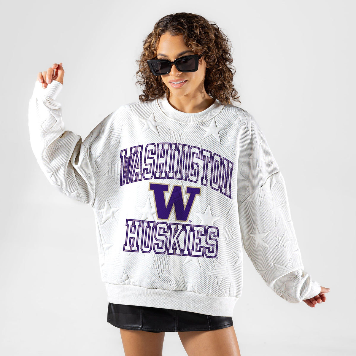 WASHINGTON HUSKIES BIG PLAY ENERGY EMBOSSED STAR CREWNECK