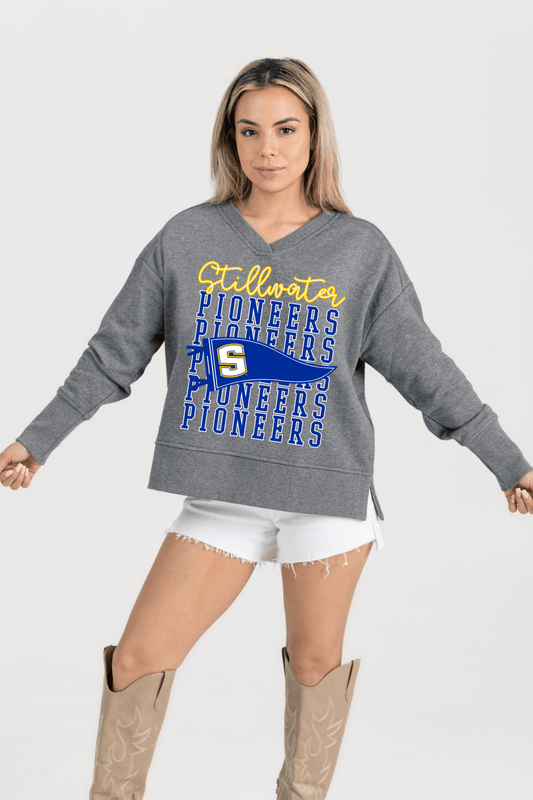 STILLWATER PIONEERS FRENCH TERRY V - NECK SWEATSHIRT - The Club