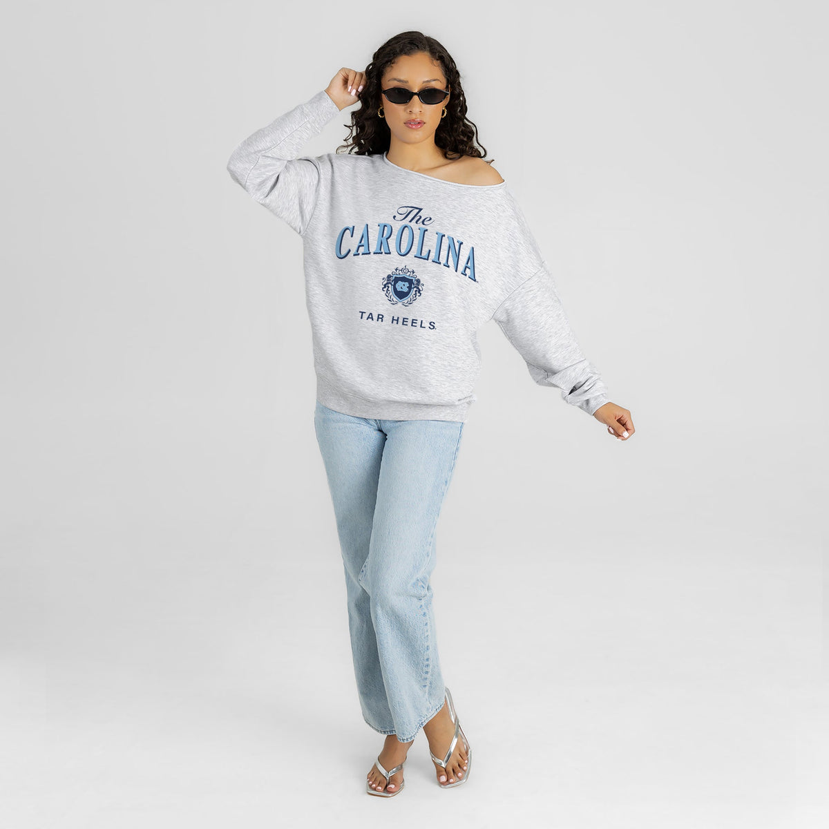 NORTH CAROLINA TAR HEELS OFFSIDES ENERGY RELAXED OFF-SHOULDER TOP