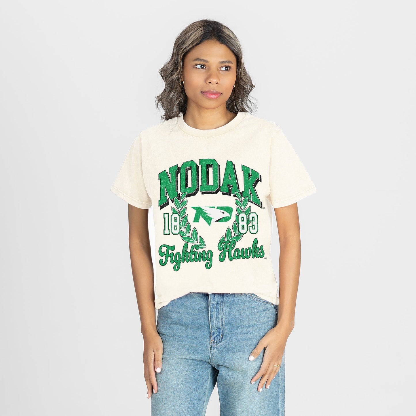 NORTH DAKOTA FIGHTING HAWKS RAISED ON VICTORY CLASSIC FIT COTTON BLEND CREWNECK TEE