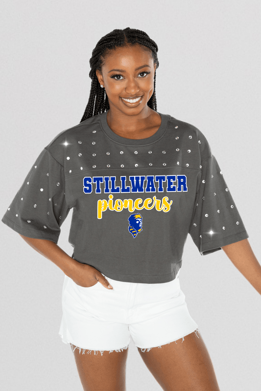 STILLWATER PIONEERS RHINESTONE MID - CROP TEE - The Club
