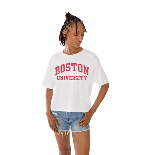 BOSTON UNIVERSITY TERRIERS CLAIM TO FAME WOMEN'S MIDI-LENGTH, BOXY FIT CROPPED TEE WITH DROP SHOULDER SLEEVE